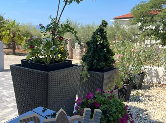 Helamoni, New 5 Star 2 Person With Pool Apartament *