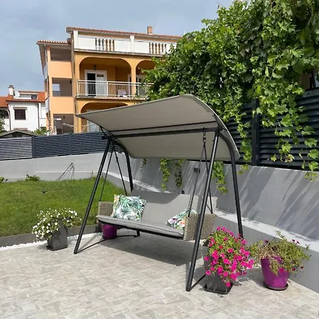 Apartment Helamoni, New 5 Star 2 Person With Pool