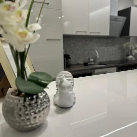 شقة Helamoni, New 5 Star 2 Person With Pool