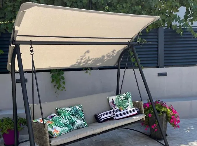 Apartamento Helamoni, New 5 Star 2 Person With Pool Malinska