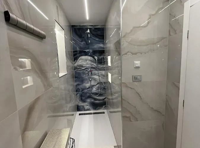 Helamoni, New 5 Star 2 Person With Pool Malinska