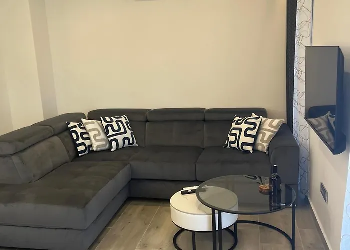 Helamoni, New 5 Star 2 Person With Pool Malinska